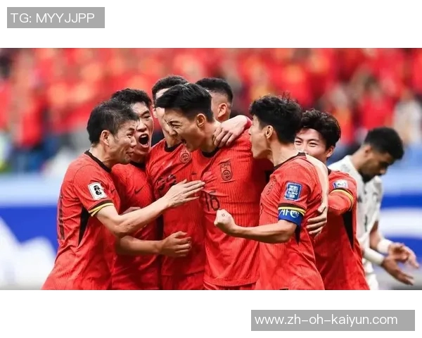 足球场上的明星鄙视事件背后：从竞争到人际矛盾揭示运动员的复杂心理